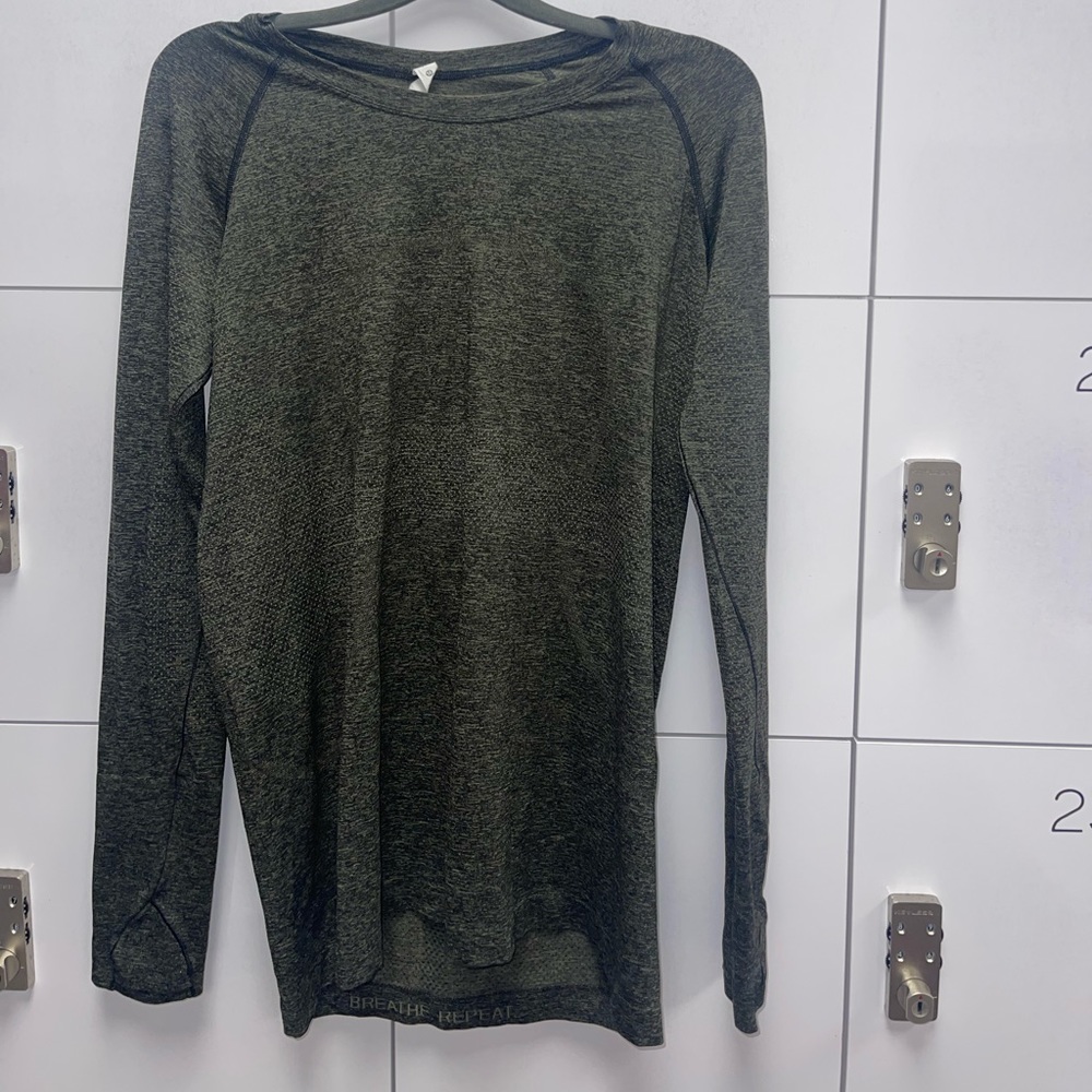 Lululemon swiftly tech
